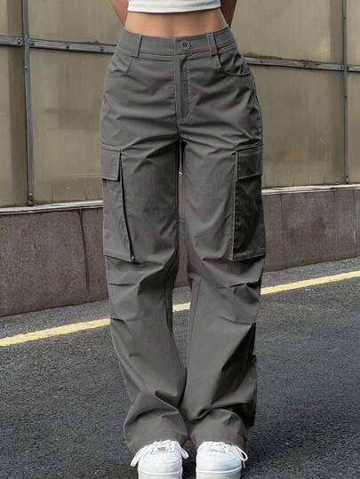 Graue Cargohose bei SHEIN