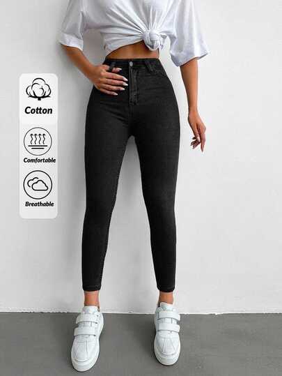 Black high-waisted skinny cropped jeans at SHEIN